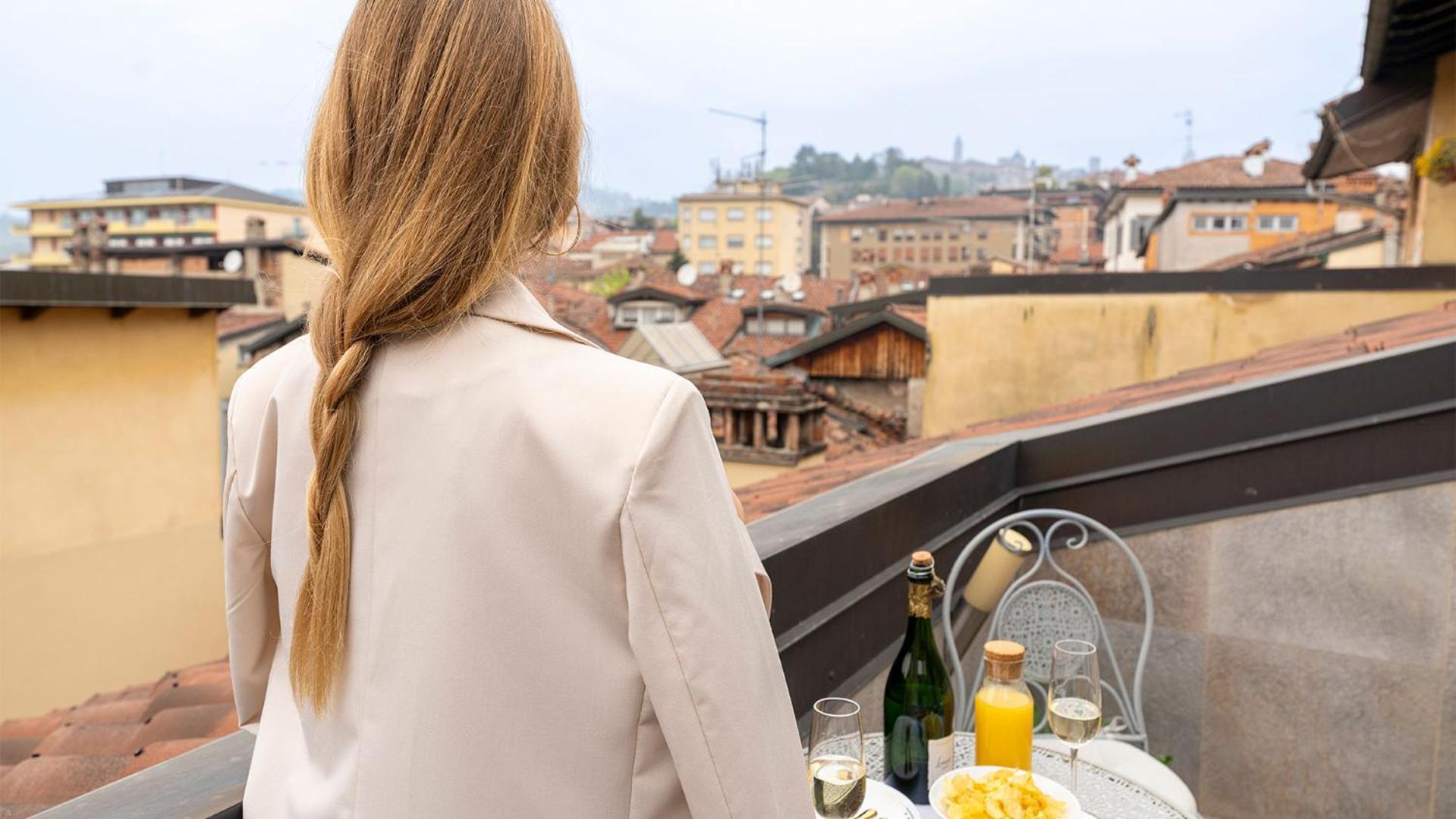 Magic Place Bergamo! Relax Apartment With Terrace In The Heart Of The City Exterior photo